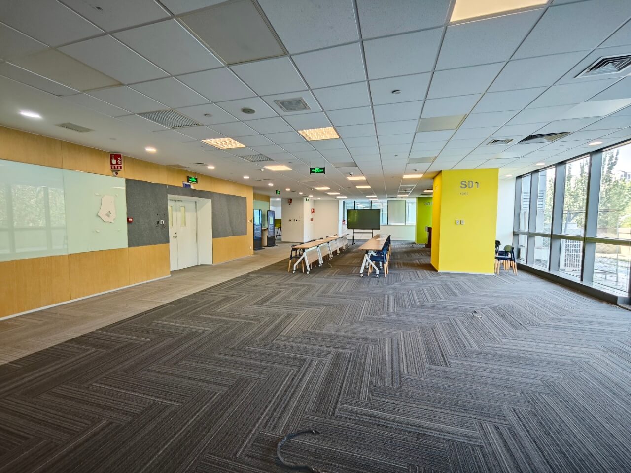 望京数字园 800平米办公室 4.12元/天/平米